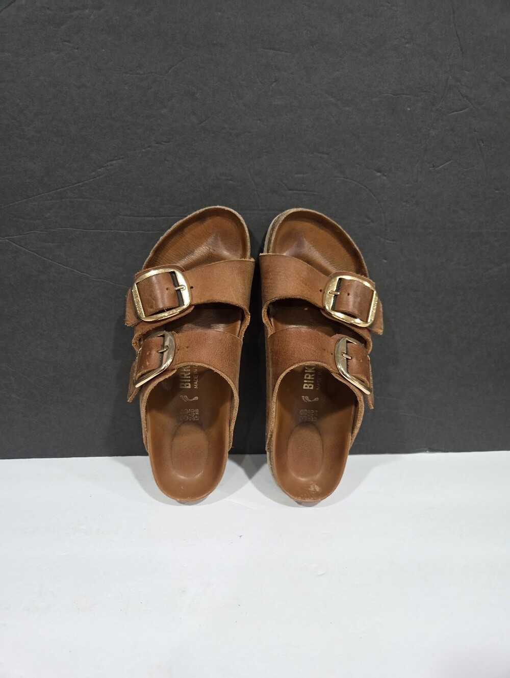 Birkenstock Soft Footbed Sandal in Brown with Gold Buckles Sz.38 /7 Germany